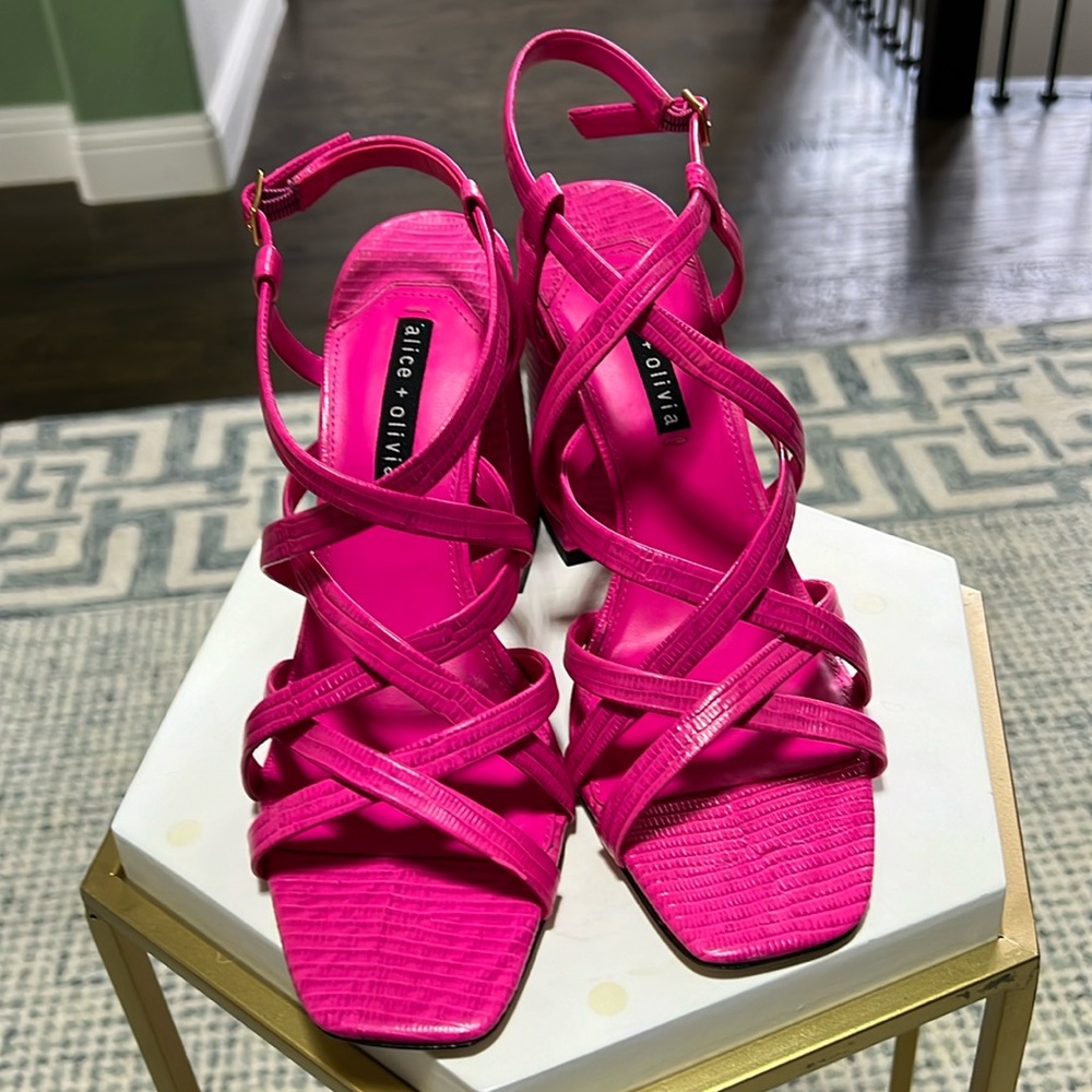 Alice+olivia